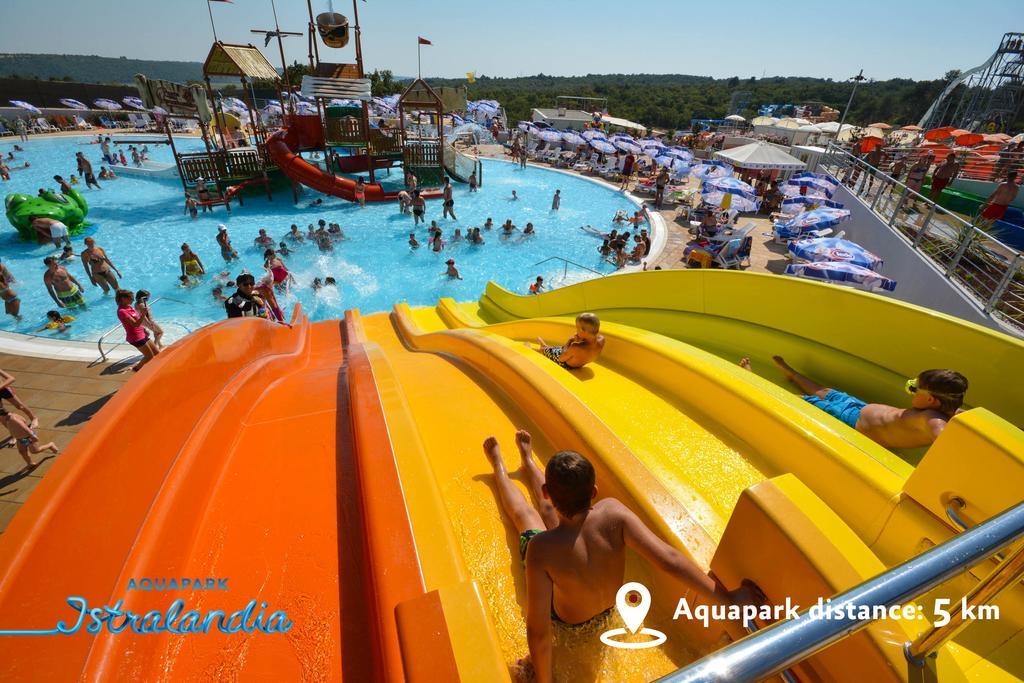 Aminess Sirena - Holiday Homes Classic Novigrad  Bagian luar foto